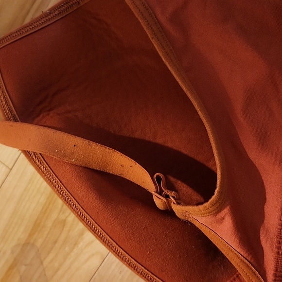 Athleta Rust Sports Bra - Picture 6 of 6